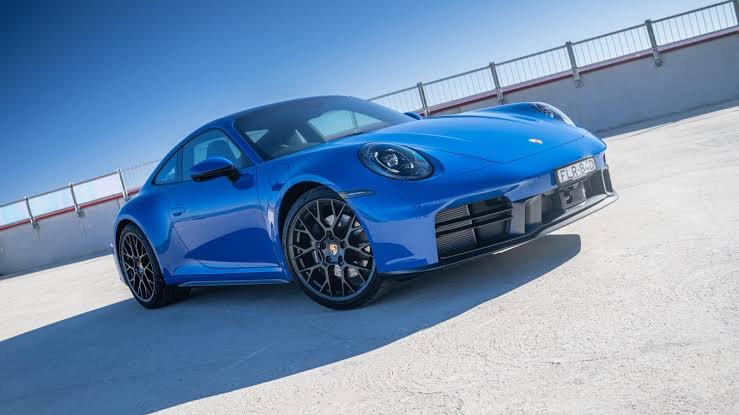 Prestige and performance cars